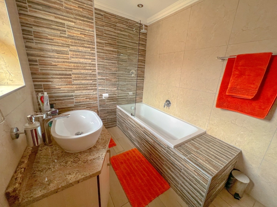 3 Bedroom Property for Sale in Louterwater Free State